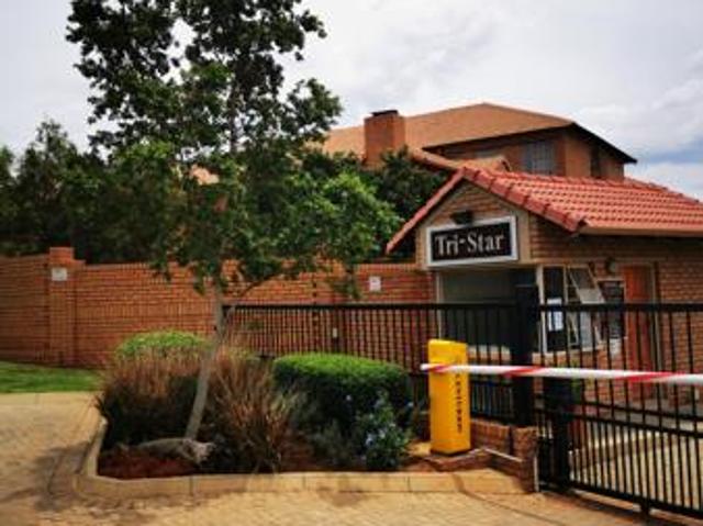 Apartment for rent in Waterkloof, Gauteng