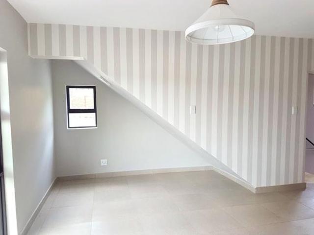 Apartment for rent in Seaview, Kwazulu-natal
