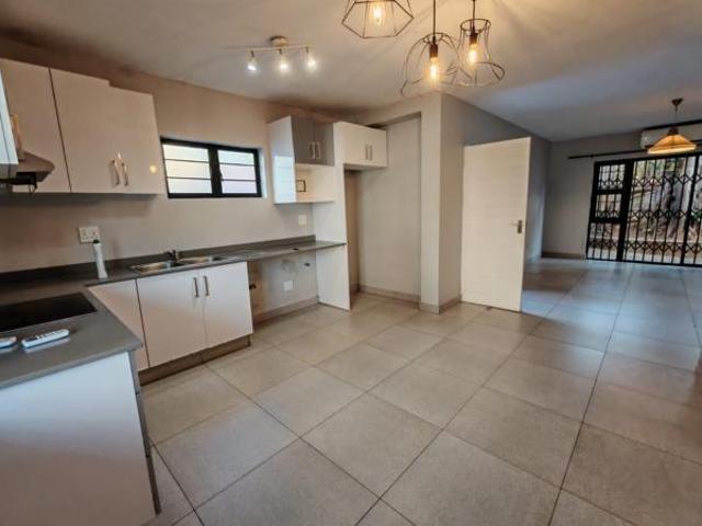 Apartment for rent in Seaview, Kwazulu-natal