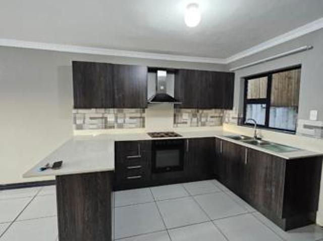 Apartment for rent in Seaview, Kwazulu-natal