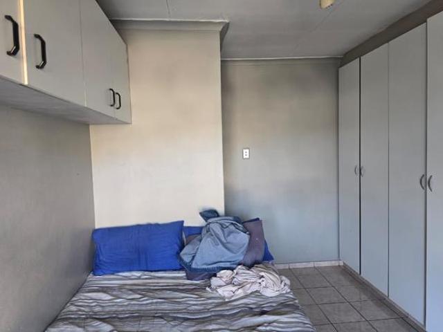 Apartment for sale in Mount Moreland, Kwazulu-natal
