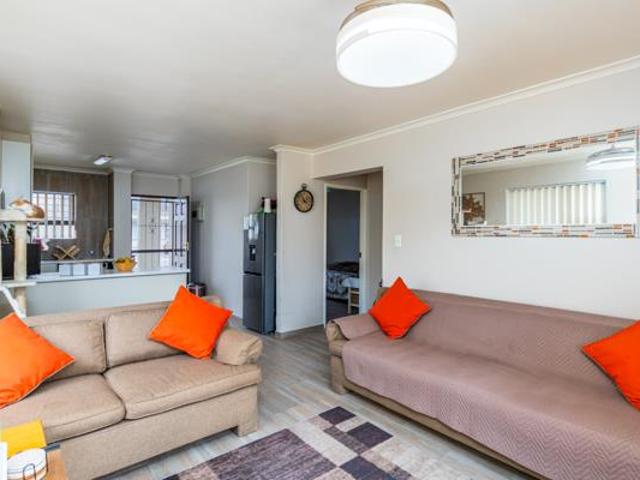 Apartment for sale in Cape Town, Western Cape