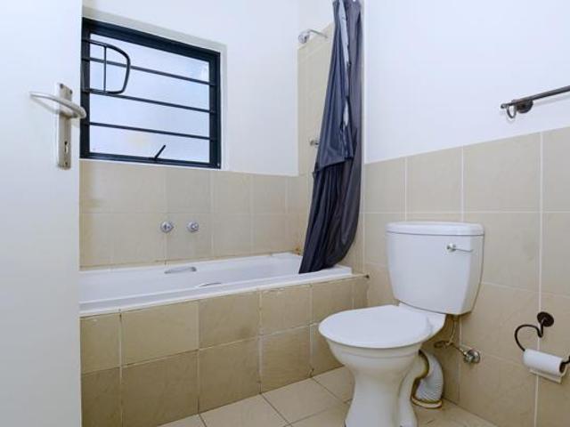 Apartment for sale in Cape Town, Western Cape
