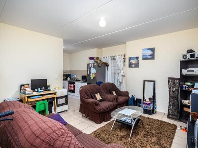 Apartment for sale in Cape Town, Western Cape