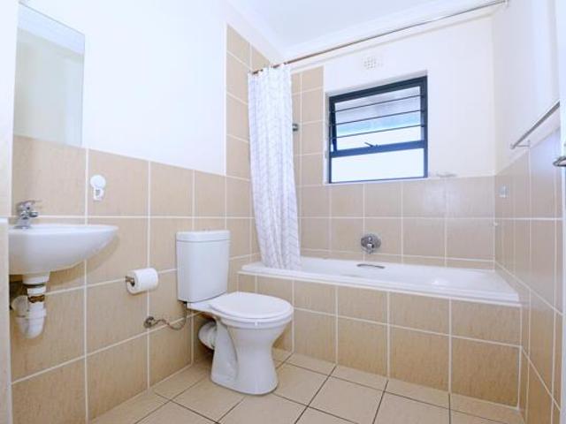 Apartment for sale in Cape Town, Western Cape