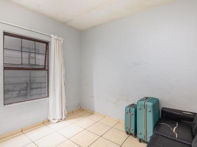 Apartment for sale in Cape Town, Western Cape