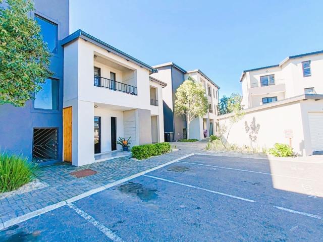 Apartment for sale in Western Cape