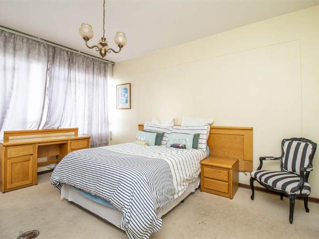 Apartment for sale in Vosloorus, Gauteng