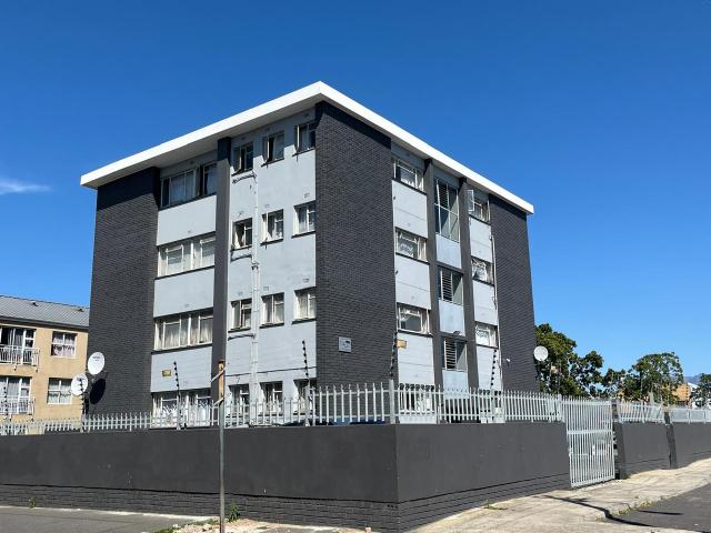 Apartment for sale in Parow, Western Cape