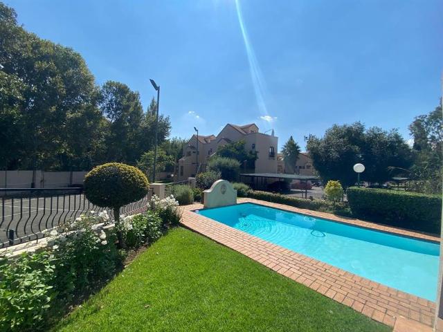 Apartment for sale in Vosloorus, Gauteng