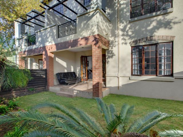 Apartment for sale in Alexandra, Gauteng