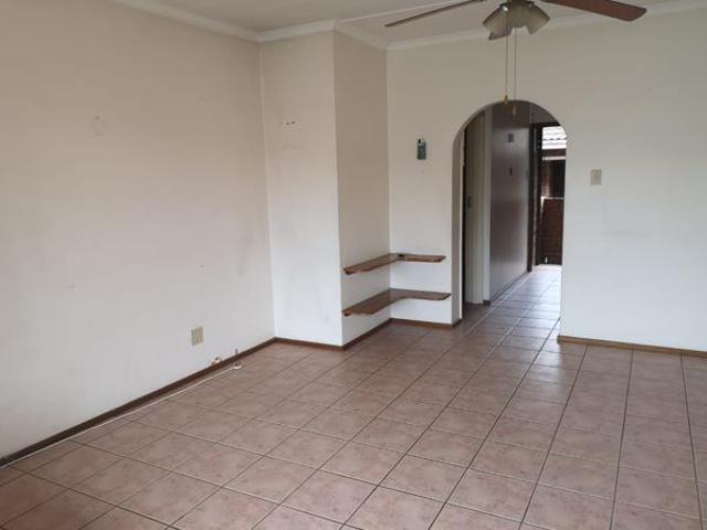 Apartment for sale in Pietermaritzburg, Msunduzi Local Municipality