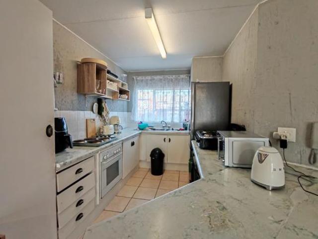 Apartment for sale in Bloemfontein, Mangaung Metropolitan Municipality
