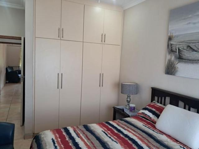 Apartment for sale in Pennington, uMdoni Local Municipality