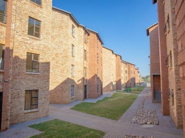 Apartment for rent in Waterkloof, Gauteng