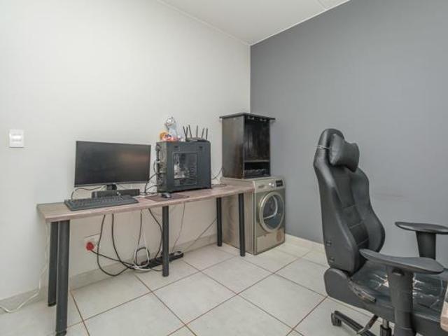 Apartment for rent in Westonaria, Gauteng