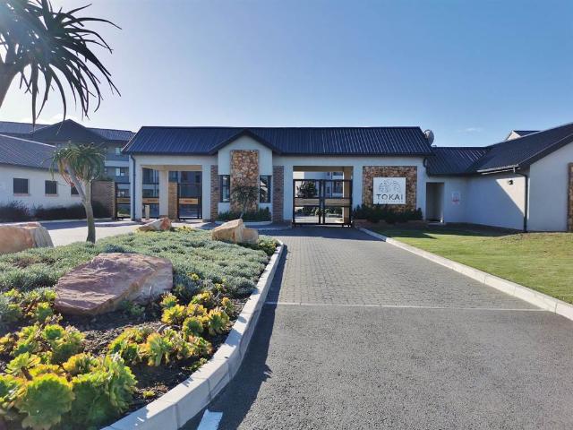 Apartment for sale in Port Elizabeth, Eastern Cape