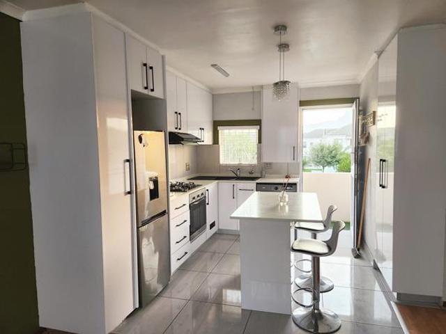 Apartment for rent in Cape Town, Western Cape