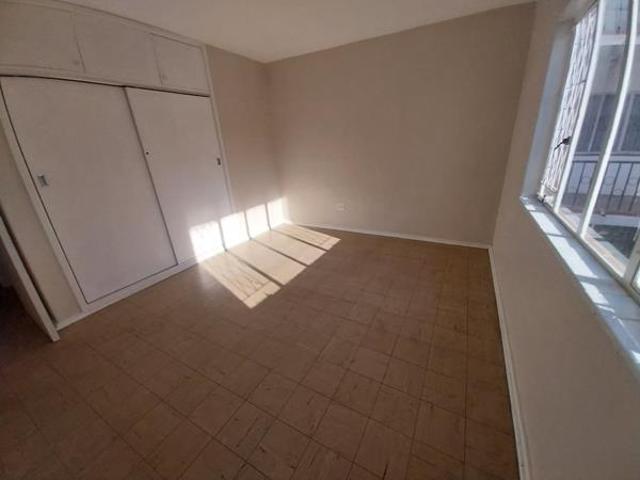 Apartment for rent in Seaview, Kwazulu-natal