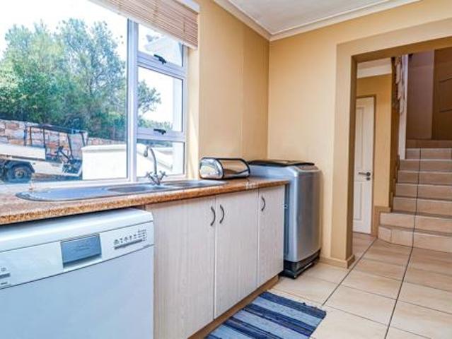 Apartment for sale in Groot Brak Rivier, Western Cape