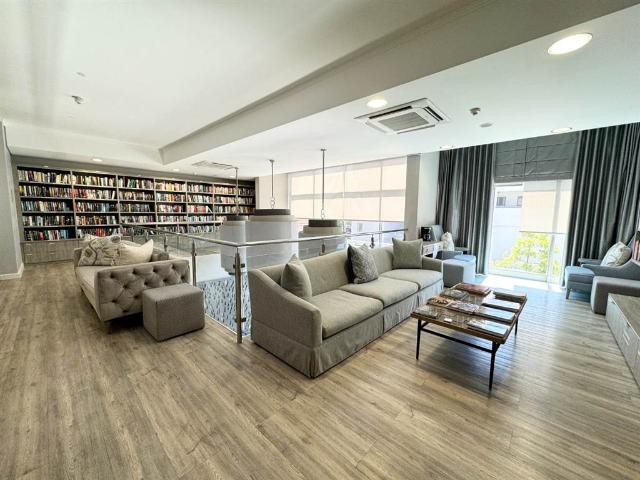 Apartment for sale in Cape Town, Parow
