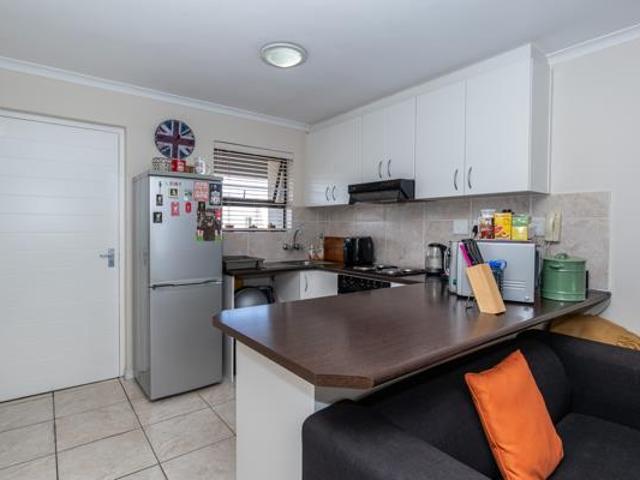 Apartment for sale in Cape Town, Western Cape