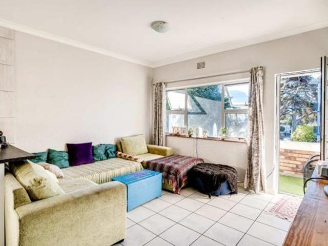 Apartment for sale in Cape Town, Western Cape