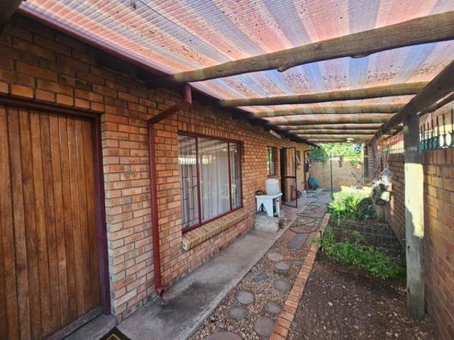 Apartment for sale in Seshego, Limpopo