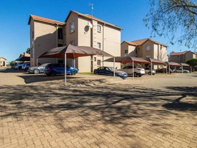 Apartment for rent in Jansenpark, City of Ekurhuleni Metropolitan Municipality
