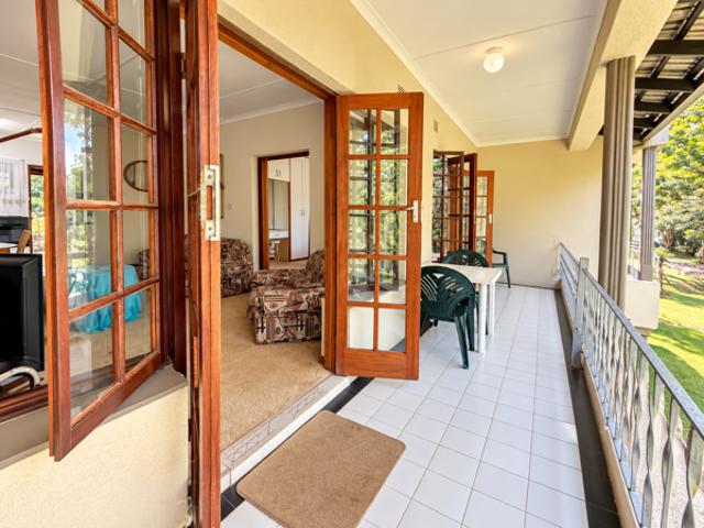 Apartment for sale in Port Edward, Hibiscus Coast Local Municipality