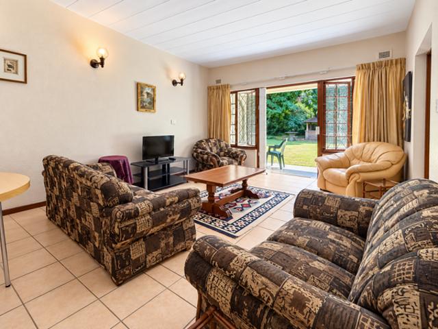 Apartment for sale in Port Edward, Hibiscus Coast Local Municipality