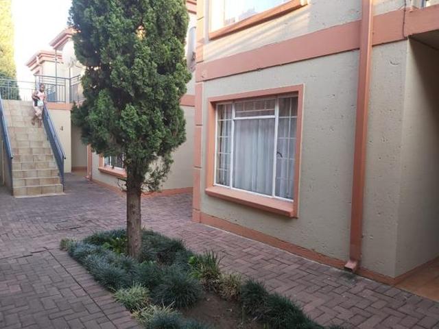Apartment for sale in Potchefstroom, Tlokwe Local Municipality