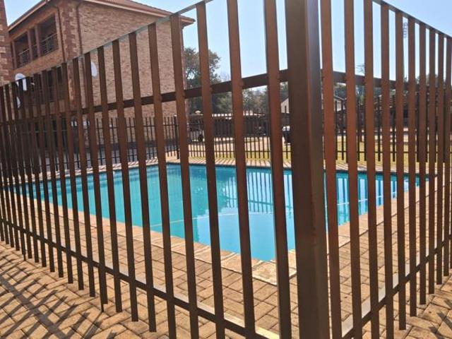 Apartment for sale in Dr Kenneth Kaunda, North West