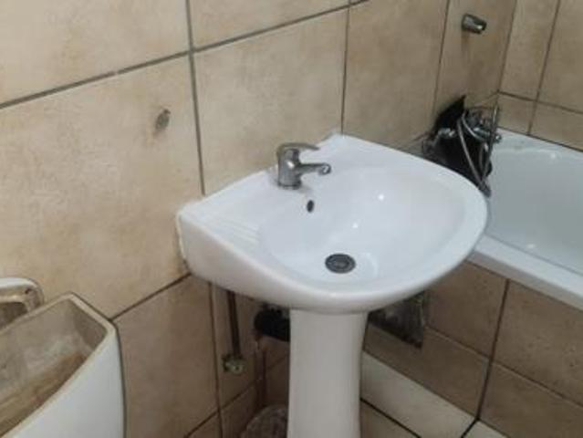 Apartment for sale in Dr Kenneth Kaunda, North West