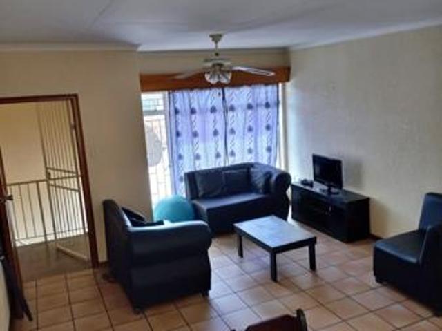 Apartment for sale in Potchefstroom, Tlokwe Local Municipality