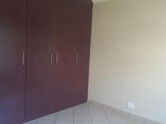 Apartment for sale in Dr Kenneth Kaunda, North West