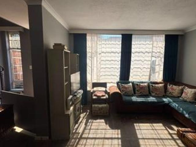 Apartment for sale in Dr Kenneth Kaunda, North West