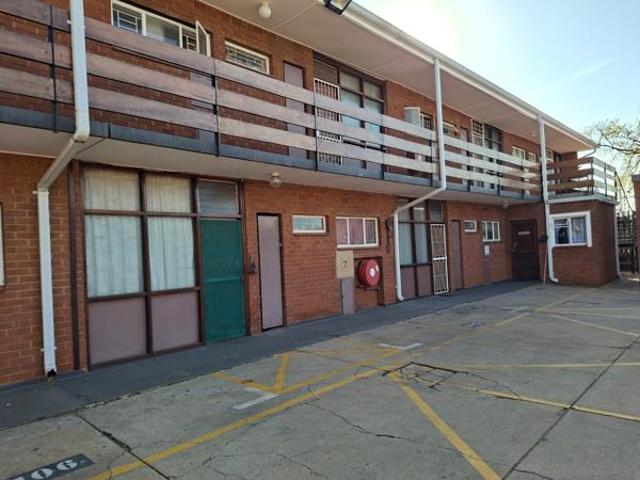 Apartment for sale in Dr Kenneth Kaunda, North West
