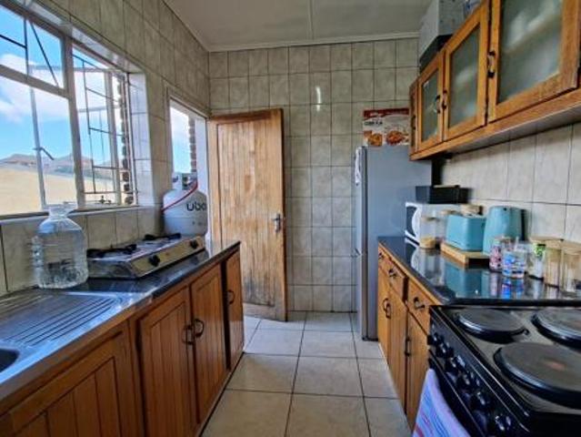 Apartment for sale in Potchefstroom, Tlokwe Local Municipality