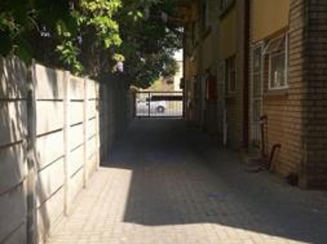 Apartment for sale in Dr Kenneth Kaunda, North West