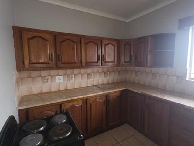 Apartment for sale in Dr Kenneth Kaunda, North West