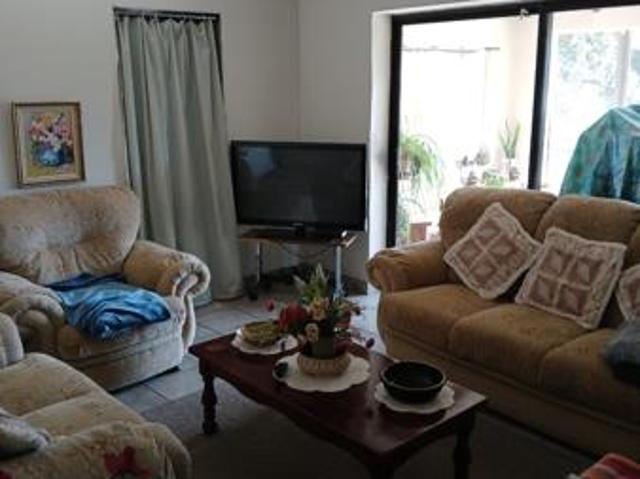 Apartment for rent in Dr Kenneth Kaunda, North West