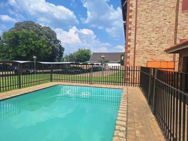 Apartment for sale in Dr Kenneth Kaunda, North West