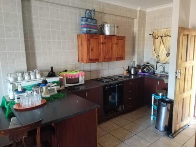 Apartment for sale in Dr Kenneth Kaunda, North West