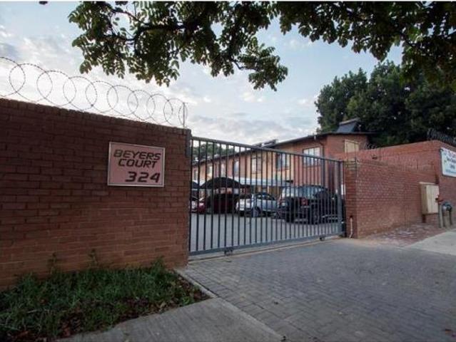 Apartment for rent in Waterkloof, Gauteng