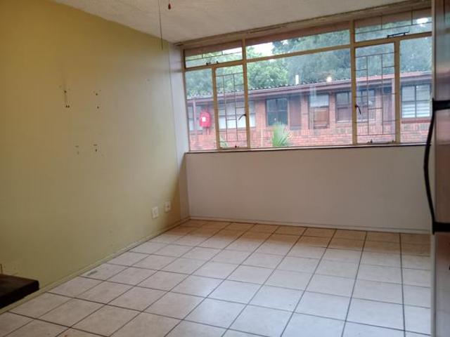 Apartment for rent in Waterkloof, Gauteng
