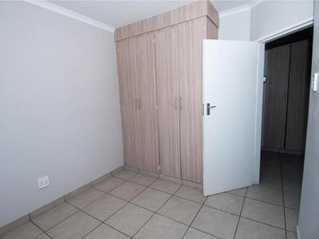 Apartment for rent in Waterkloof, Gauteng