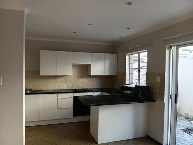 Apartment for rent in Waterkloof, Gauteng