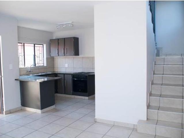 Apartment for rent in Waterkloof, Gauteng