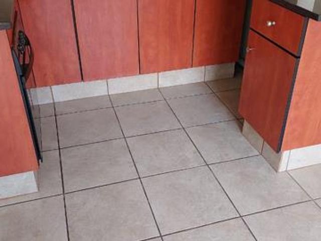 Apartment for rent in Waterkloof, Gauteng